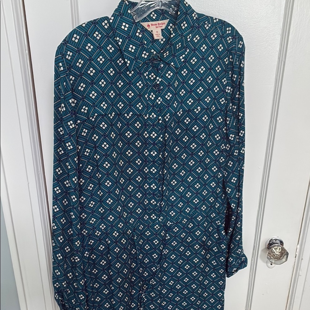 Brooks Brothers Teal and Navy Geometric Blouse